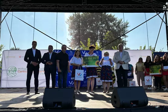 Laureaci konkursu „Najciekawsze stoisko wystawców Wielkopolskiego Dnia Pszczół”