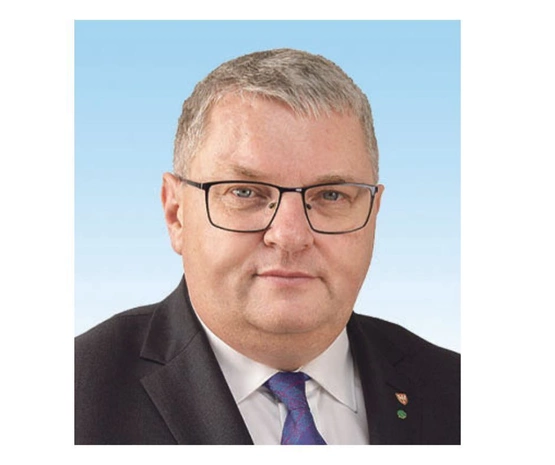 Samorząd Województwa Wielkopolskiego przeznaczy w 2026 roku 2 miliony złotych na realizację programu „Wielkopolska wspiera pszczoły”