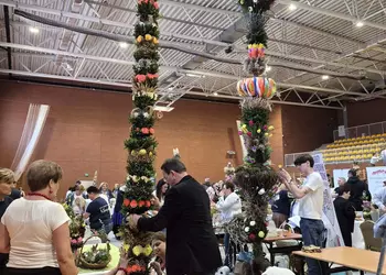 Palma wielkanocna podczas „Konkursu z Jajem na potrawę i palmę wielkanocną