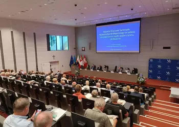 Uczestnicy II Wielkopolskiego Samorządowego Forum Spółek Wodnych w Poznaniu